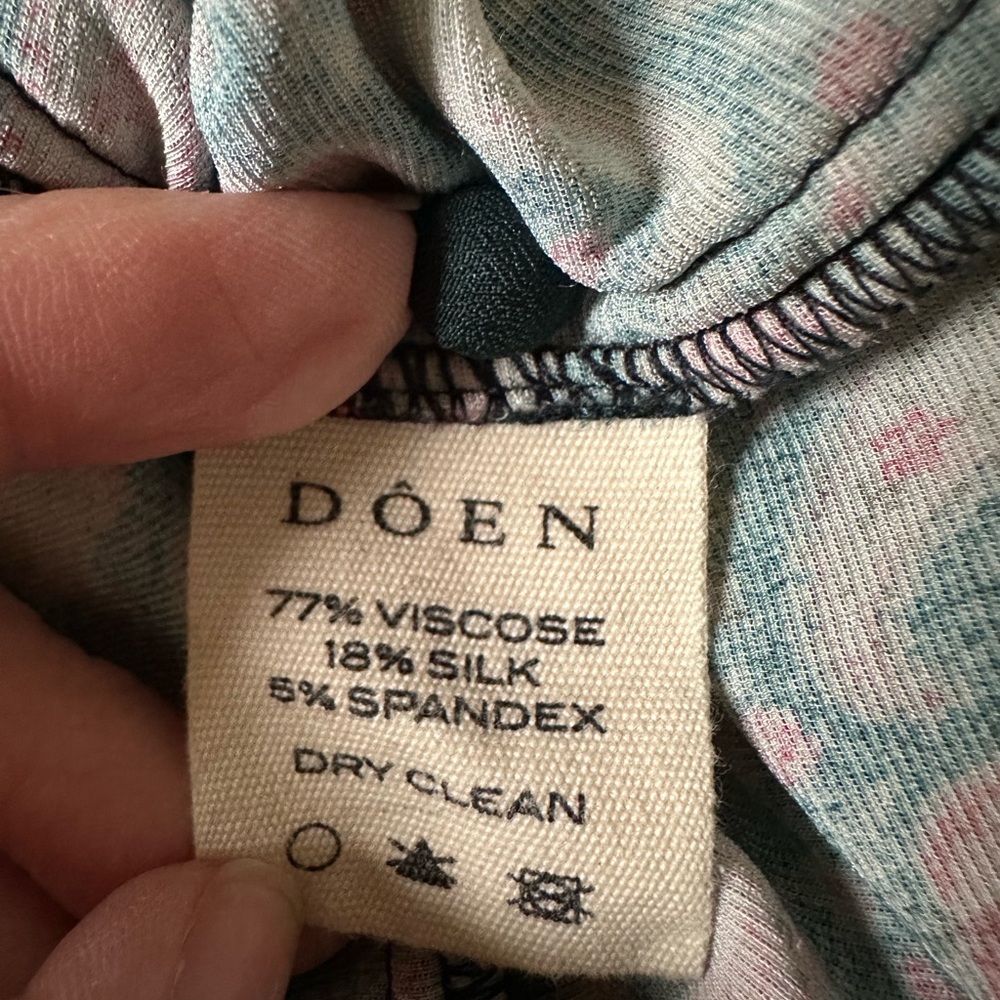 Doen Nora dress in Canterbury Teal Paisley - Picture 5 of 5